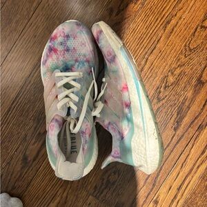 Colorful Shoes ultra boost